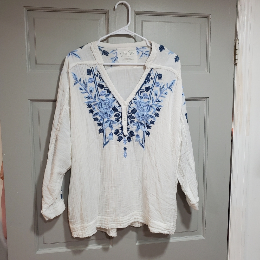 Kyla Seo Women Tunic‎ Size Large Floral Embroidered Blouse Boho Peasant Casual